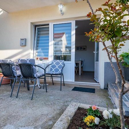 Apartmani Frane Неум Екстериор снимка