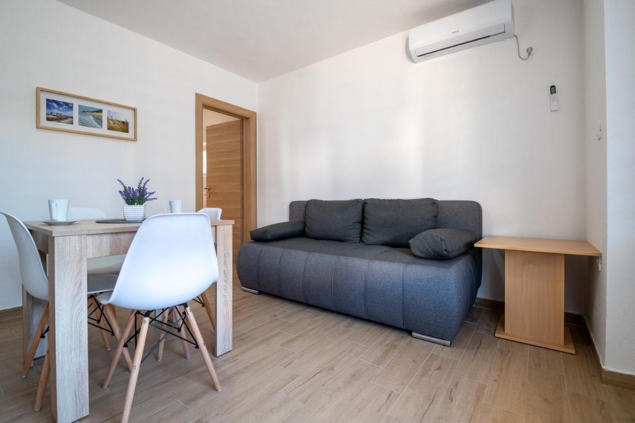 Apartmani Frane Неум Екстериор снимка