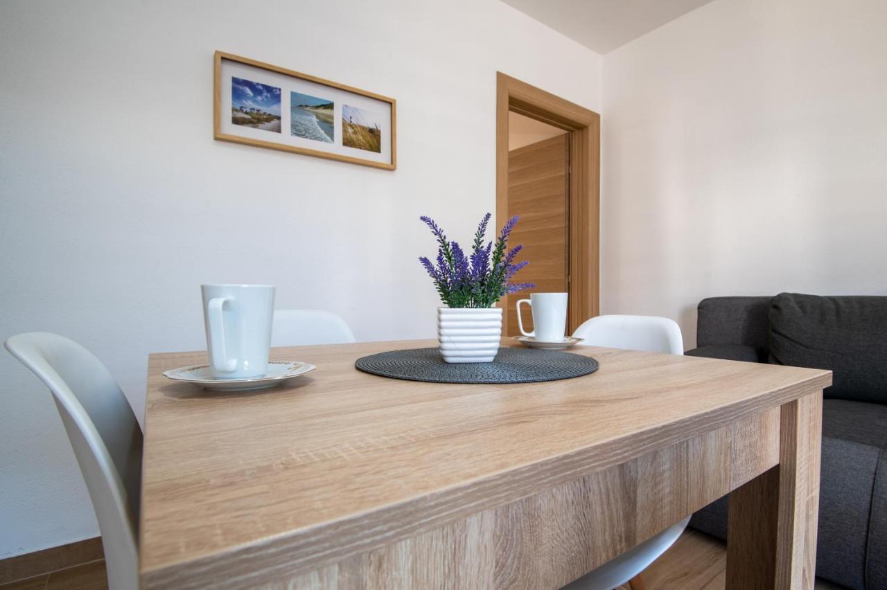 Apartmani Frane Неум Екстериор снимка